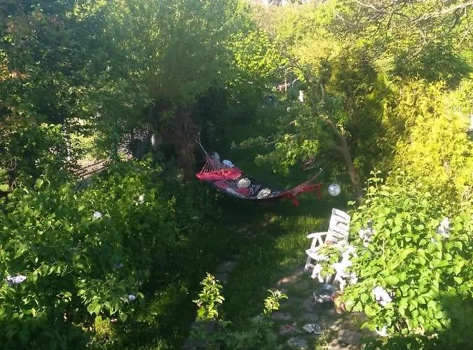 Duzy Dwuosobowy Pokoj Blisko Centrum Z Balkonem